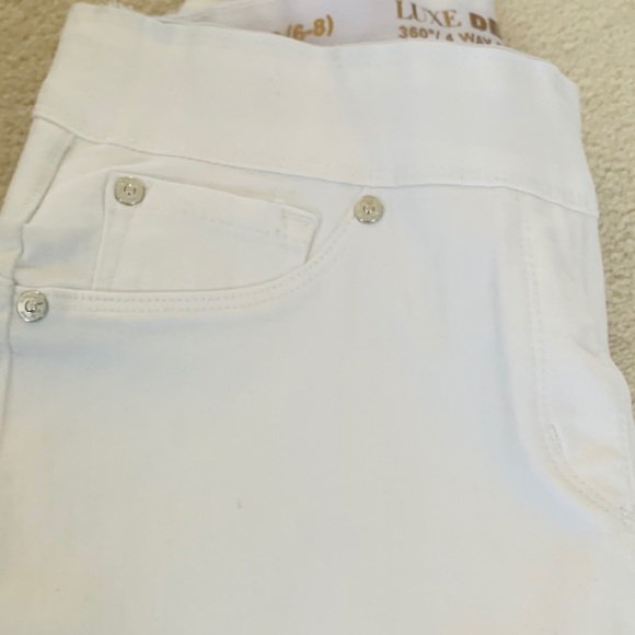 Pants Jean - Picture 4 of 4